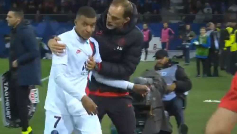 Tuchel tiene molesto a Mbappé