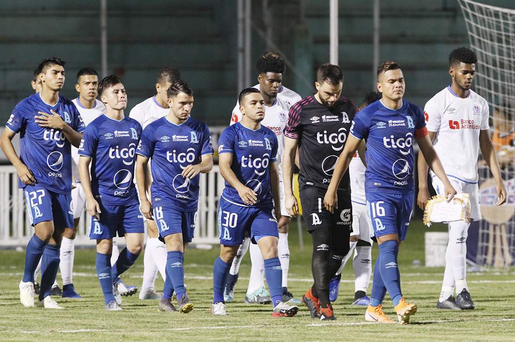 Alianza se retira y la final de Copa Premier será entre Olimpia y Real España