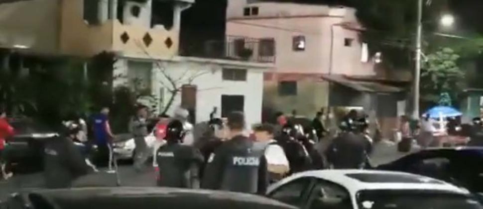 Tras atentados a autobús de Olimpia, autoridades reportan más de 15 aficionados heridos
