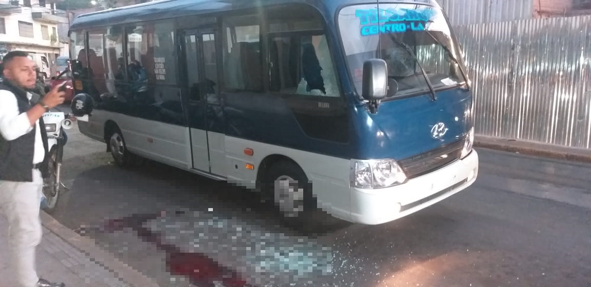 Tirotean a conductor de "rapidito" en la capital
