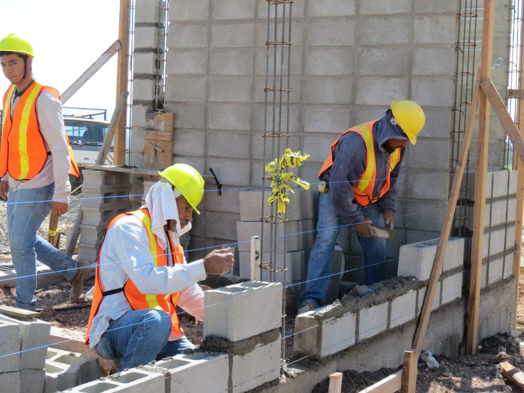 Solicitan a 86 empresas constructoras y consultoras legalizar su situación