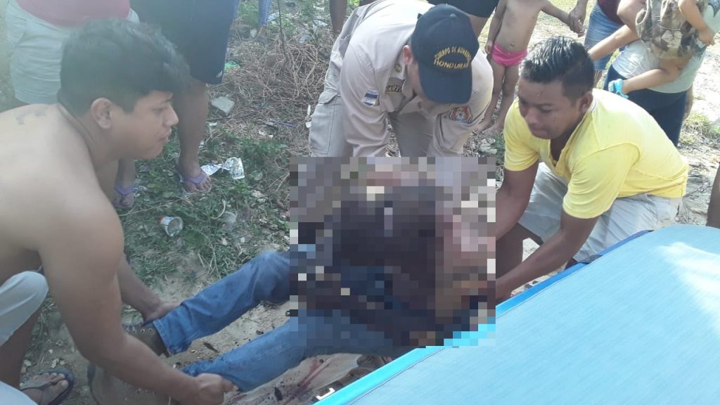 Hondureño cable de alta tensión 