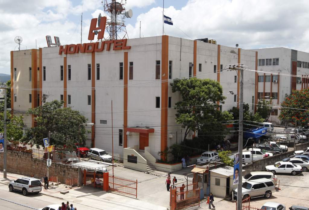 Hondutel encabeza lista de morosos con la ENEE