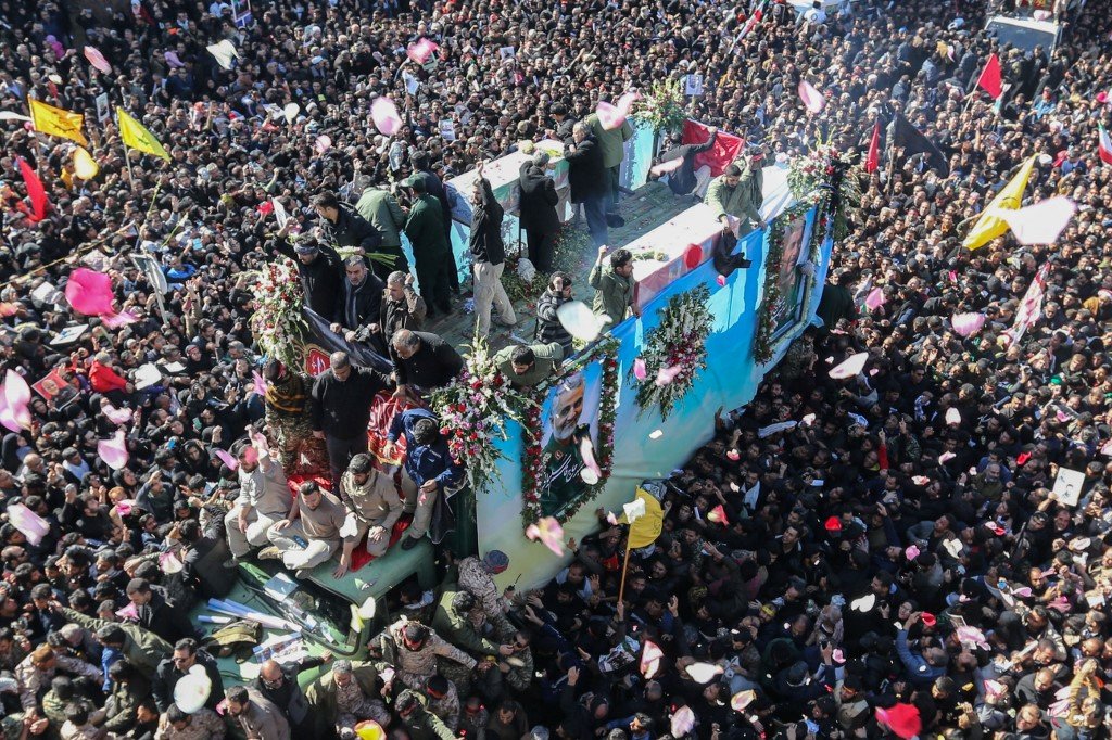 Más de 30 muertos en una estampida durante el funeral de Soleimaní en Irán