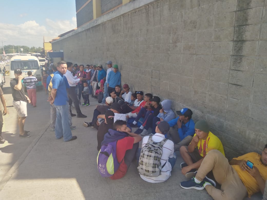 No realizar política de la nueva caravana de emigrantes piden sus integrantes
