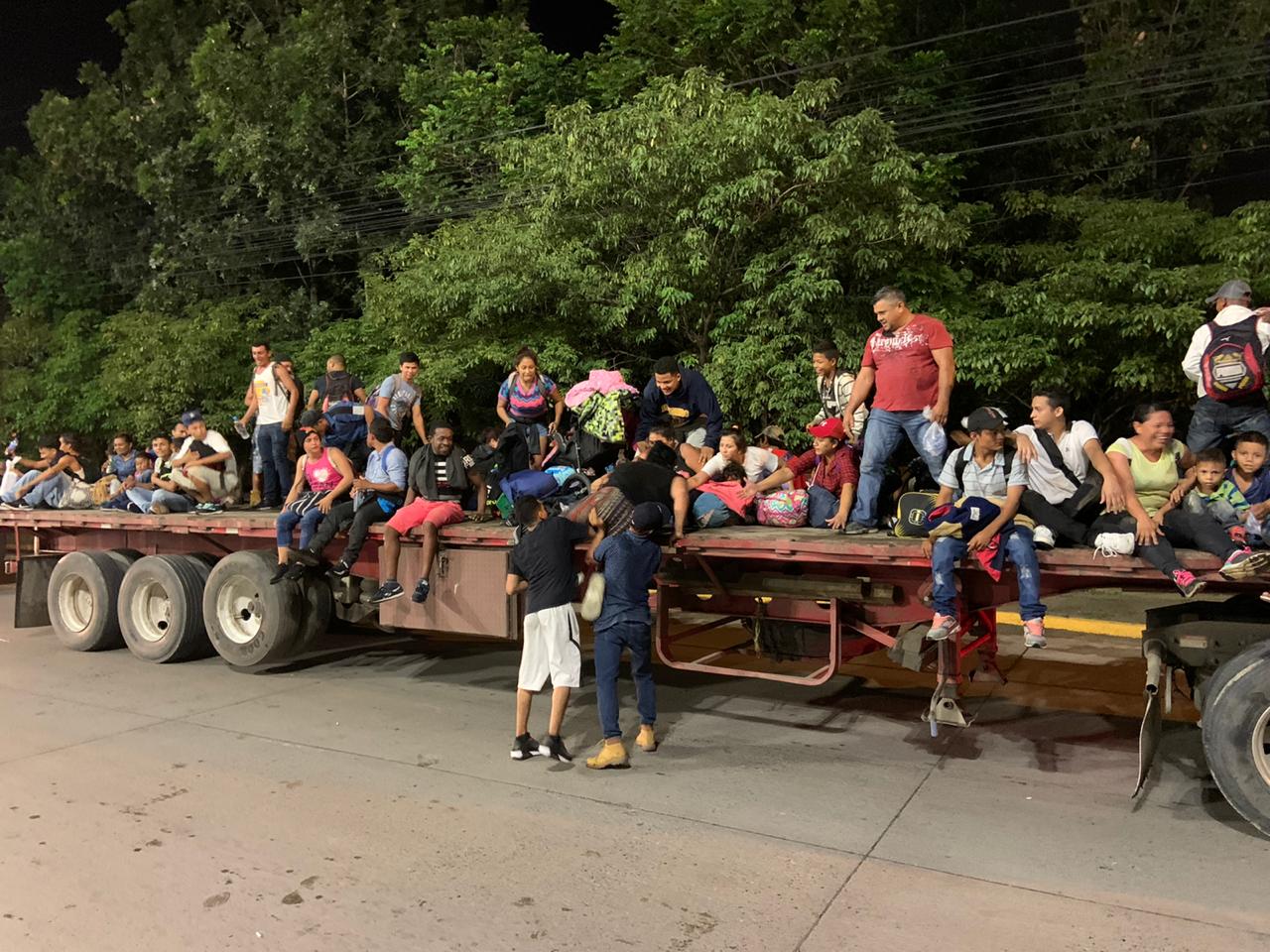 Rumbo hacia los Estados Unidos nueva caravana de migrantes hondureños