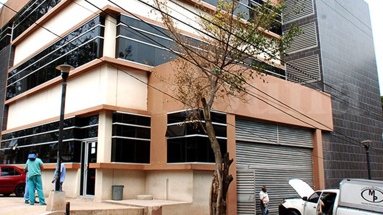 Cinco cadáveres han ingresado a la Morgue capitalina, entre ellos un subteniente del Ejército