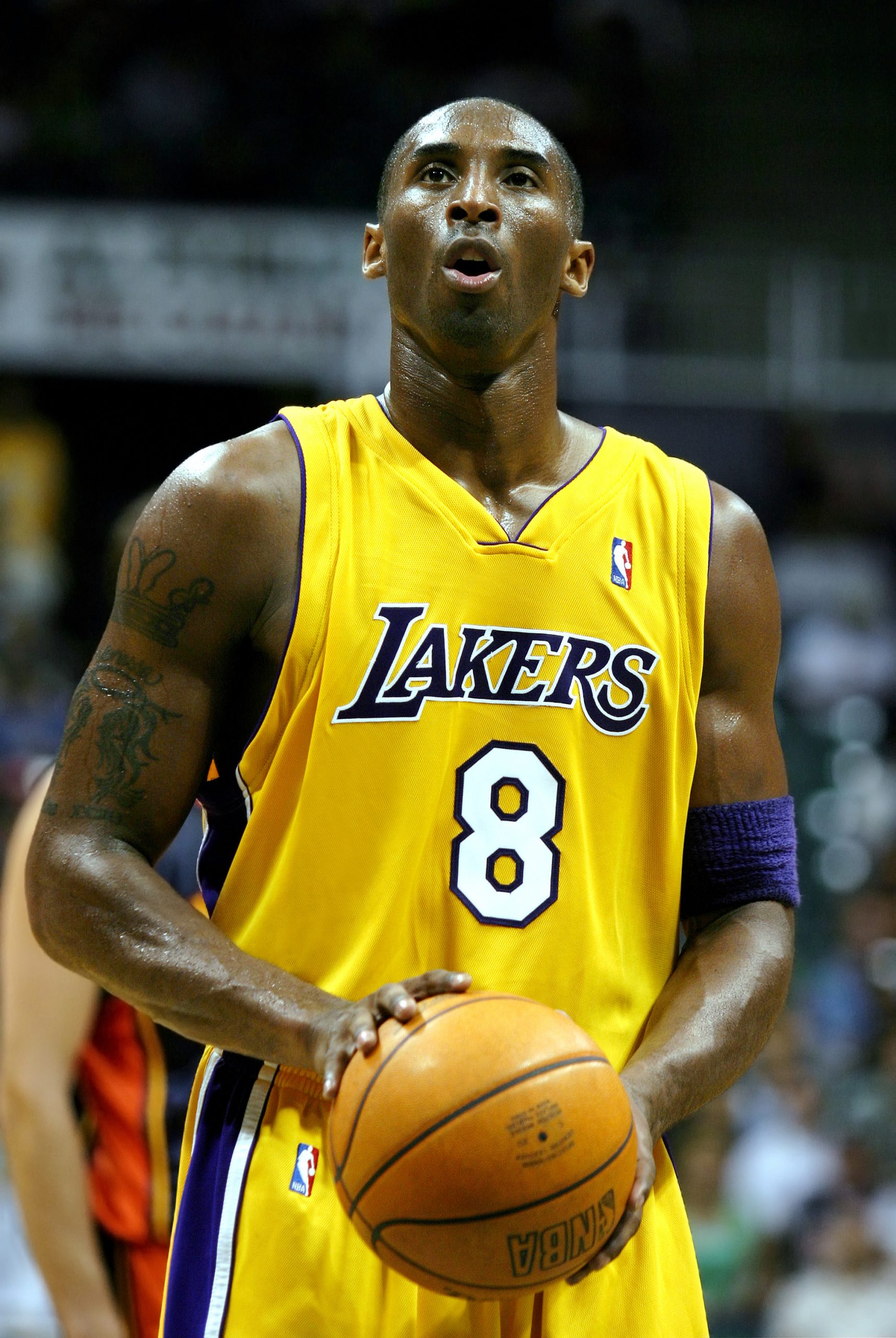 Kobe Bryant, estrella del baloncesto muere al estrellarse en un helicóptero