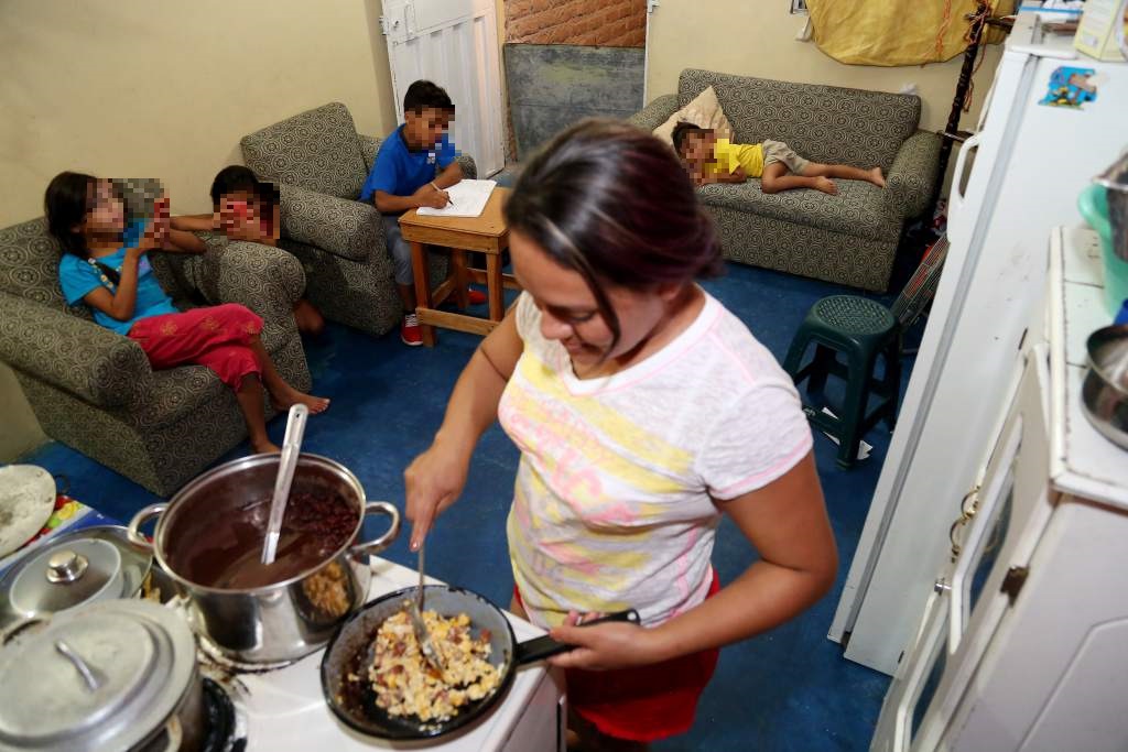 Unas 670 mil mujeres son la cabeza de los hogares en Honduras