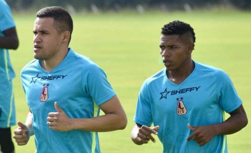 Roger Rojas anota en amistoso del Deportes Tolima