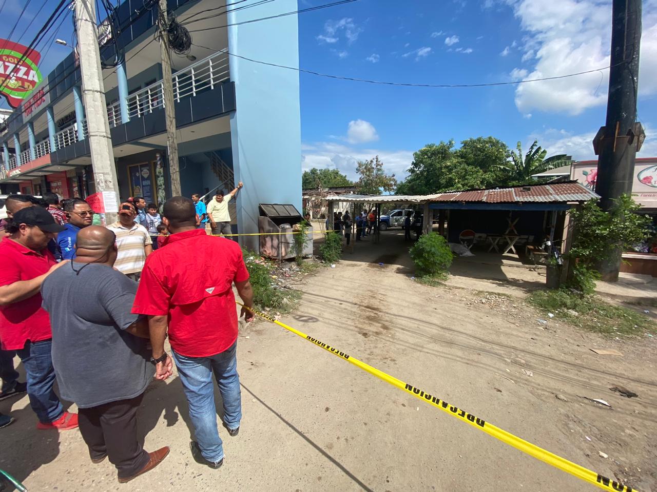 Matan a taxista mientras almorzaba en una caseta en el Norte de Honduras