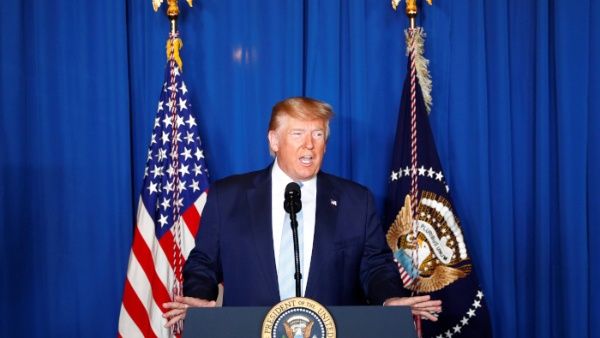 Trump amenaza con atacar 52 sitios iraníes
