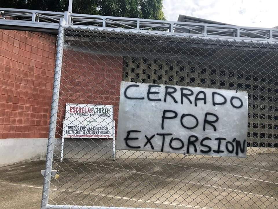 Fundación española cierra escuela en El Progreso por la extorsión