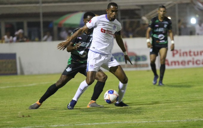 Olimpia vence al Platense y se mete a la pelea del torneo