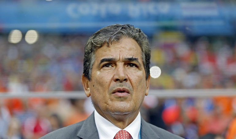Jorge Luis Pinto podría dirigir a Venezuela