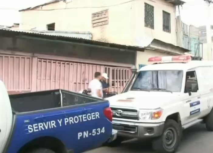 ¡Continúan los suicidios! Encuentran a joven ahorcado en su casa de habitación en Tegucigalpa
