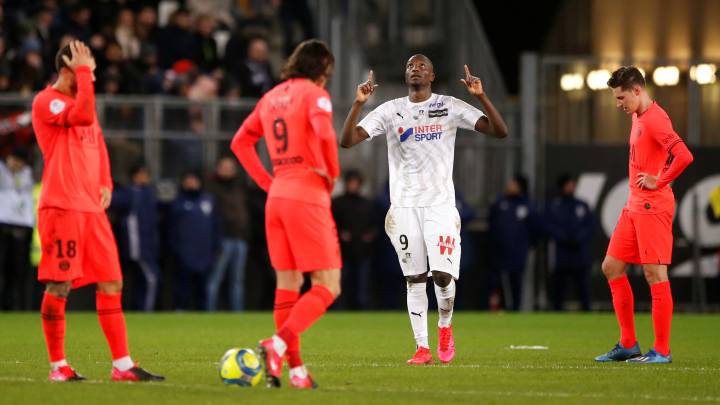 PSG igualó con Amiens