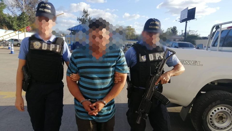 Lo detienen por violar presuntamente a sus dos sobrinas