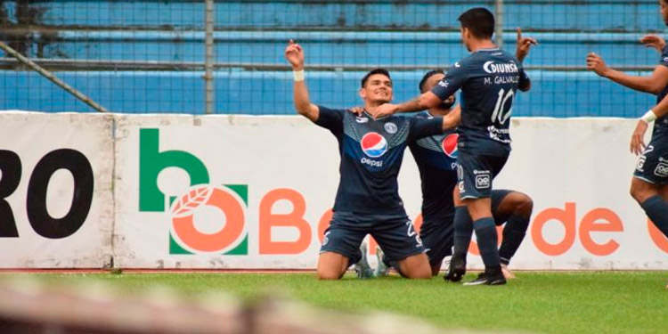 Motagua se pone líder de la Liga Nacional tras vencer al Olimpia en San Pedro Sula