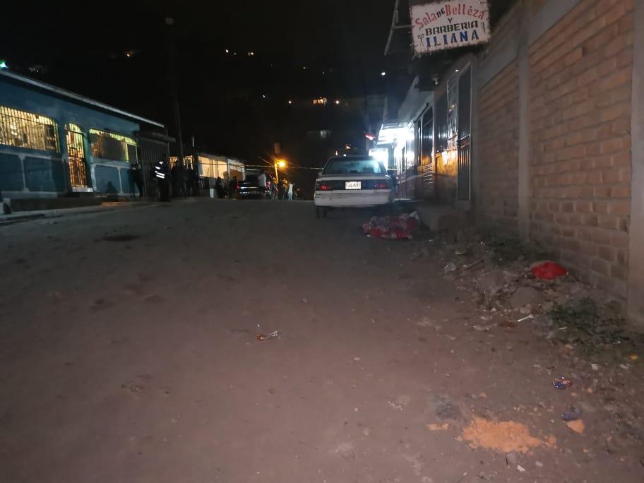 Una mujer muerta y tres heridas deja balacera en la capital hondureña