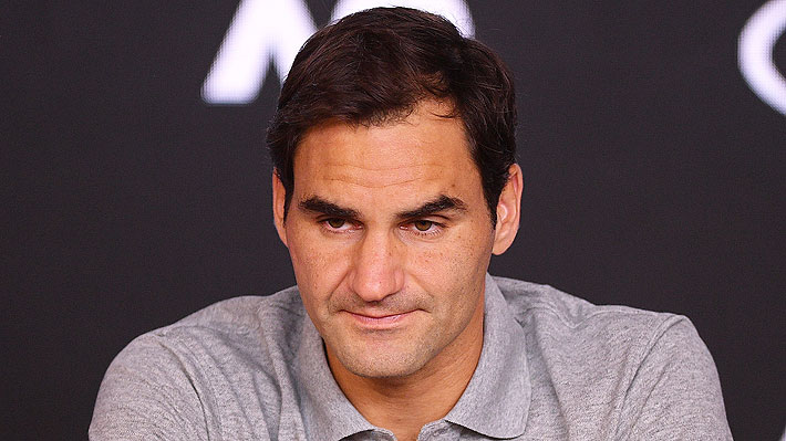 Roger Federer se somete a una operación de rodilla