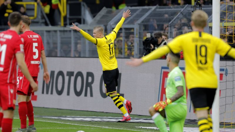 Haaland brilla con el Dortmund
