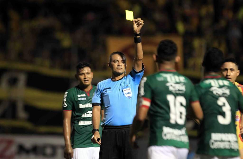 Melvin Matamoros será el árbitro del Olimpia vs Marathón