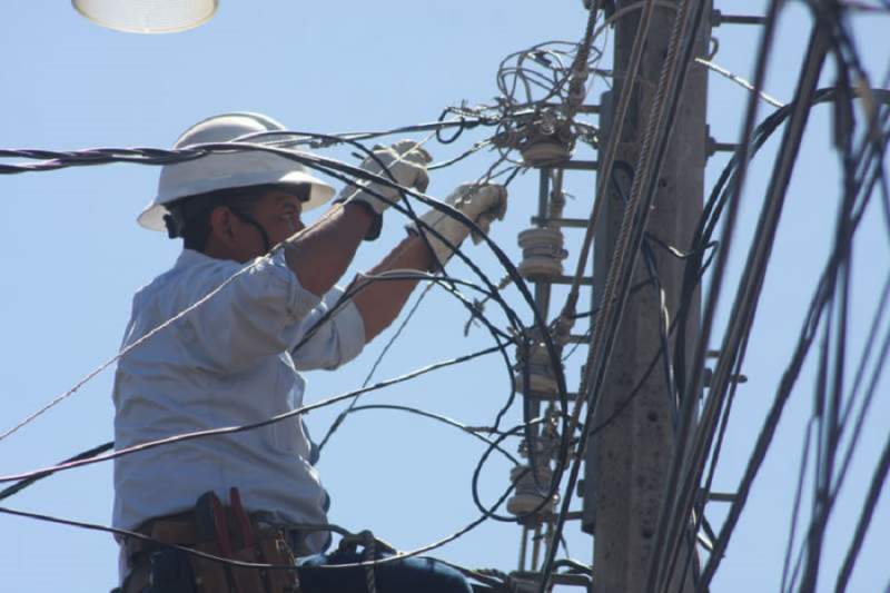 En 1,700 megavatios-hora se estima demanda de energía eléctrica para 2020