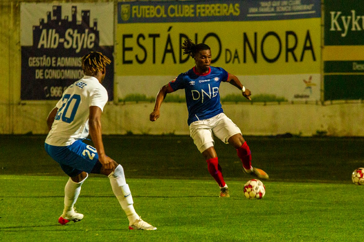 Imagen de Kevin Álvarez titular en amistoso del Norrköping de Suecia