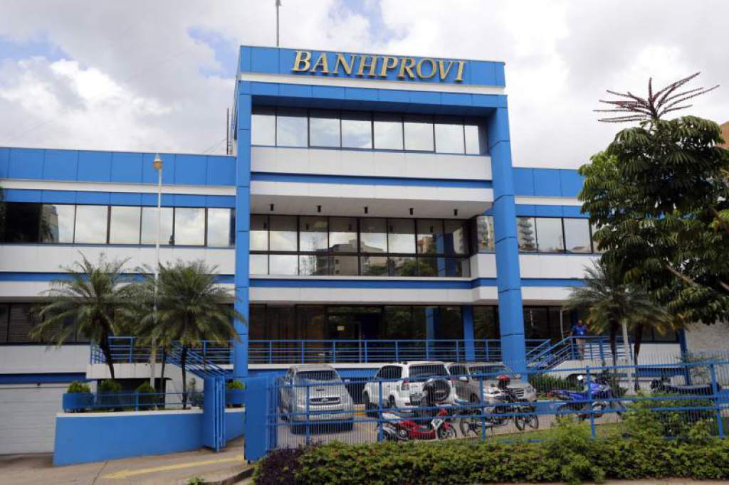 Banhprovi anuncia congelamiento de capital e intereses en los préstamos por tres meses en Honduras