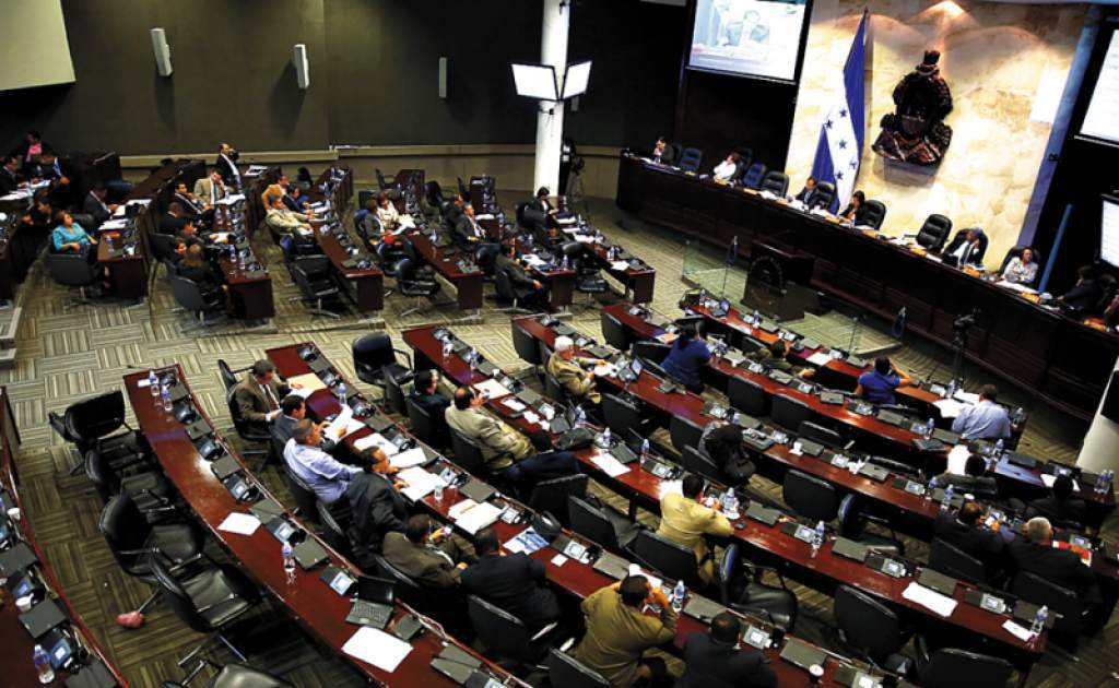 Mauricio Oliva convoca a sesión el próximo jueves para aprobar medidas económicas, ¿cuáles son?