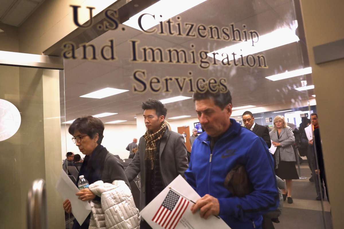 Coronavirus: inmigrantes pueden recibir cheque por desempleo debido al covid-19 en Estados Unidos