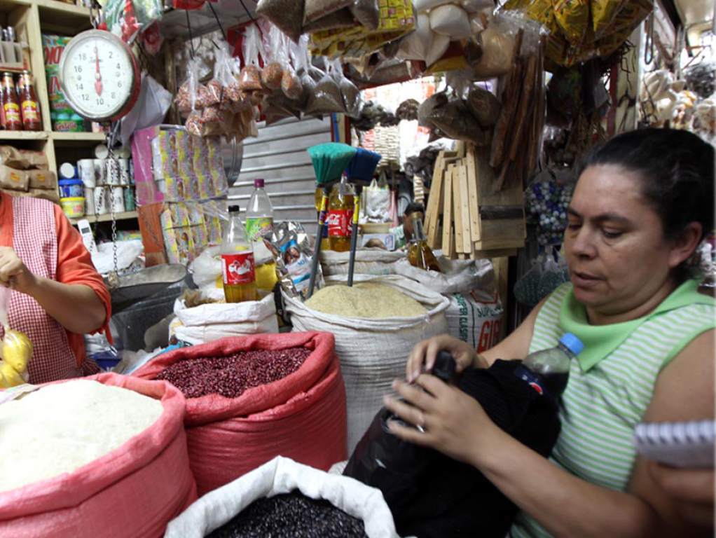 Lista de productos de la canasta básica con precios congelados durante un mes