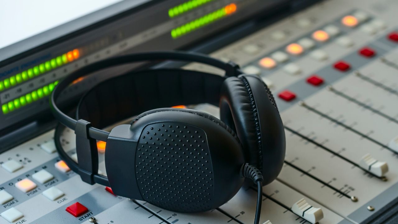 La radio se posiciona en el mundo como la primera opción para informarse del coronavirus