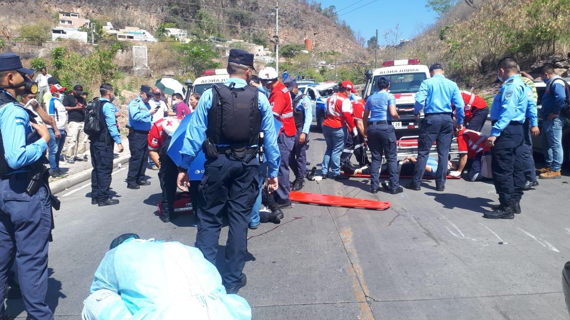 Al menos siete agentes heridos tras volcarse patrulla policial en Tegucigalpa