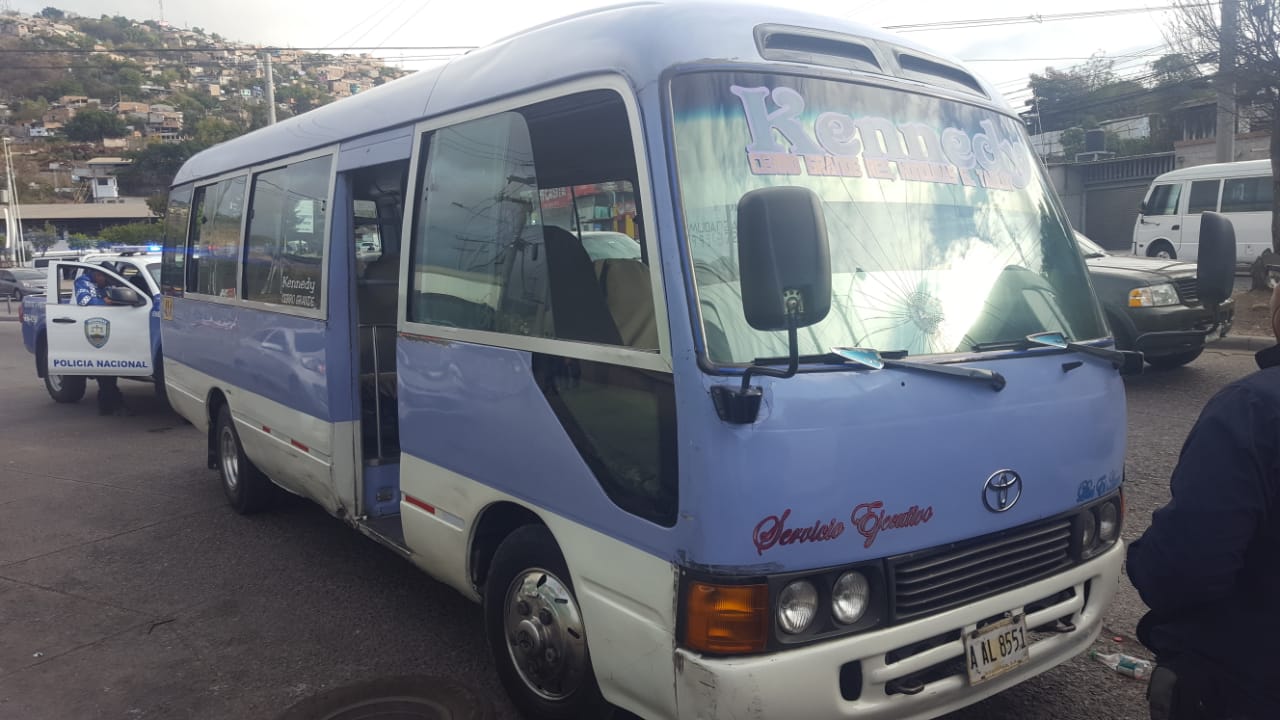 Atentan contra un conductor de rapidito en Tegucigalpa