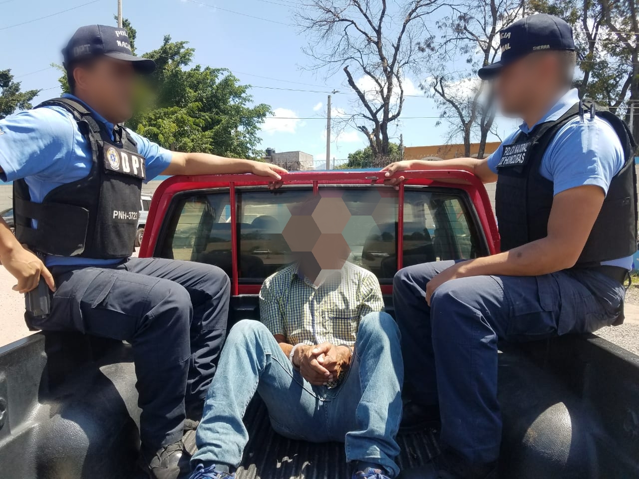Capturan a hombre acusado de violar y embarazar a su nieta de 14 años