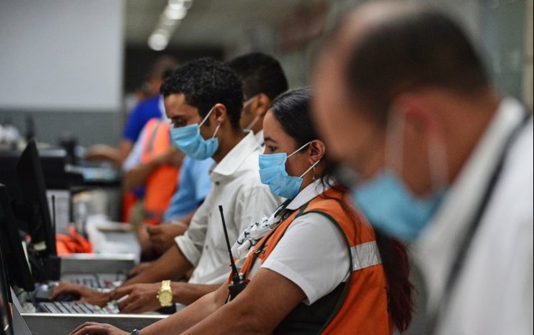 Economía hondureña puede crecer menos de 2.5 por ciento por pandemia del coronavirus