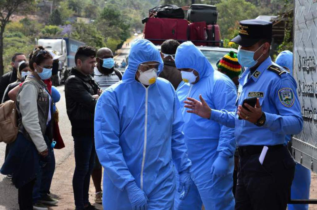 Honduras podría tener 52 mil casos de covid-19; cada positivo pudo contagiar a mil más