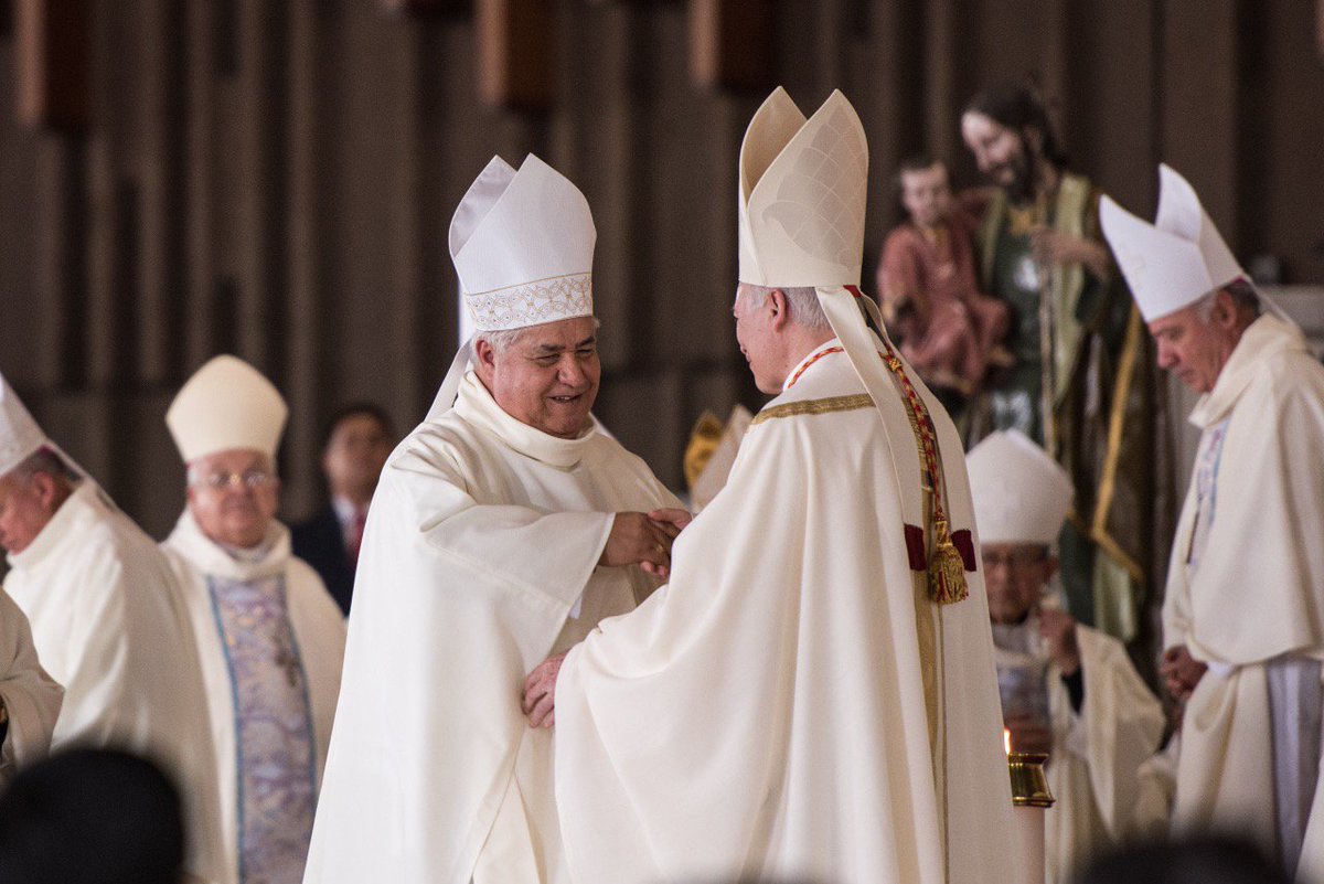 Iglesia Católica de México suspendió el saludo de la paz a causa del coronavirus