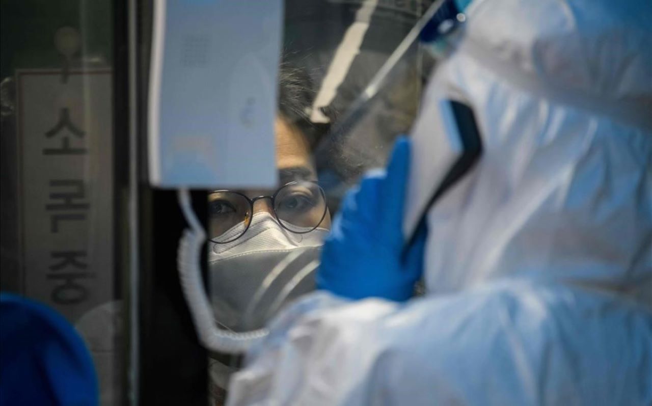 Mujer infectada con coronavirus: "Esto es como tener vidrios en los pulmones"