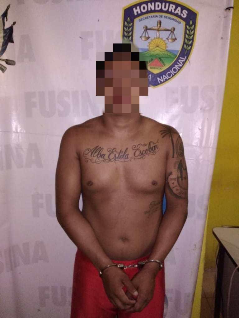Capturan a dos hombres y una mujer, supuestos responsables de matar a un policía en Tocoa