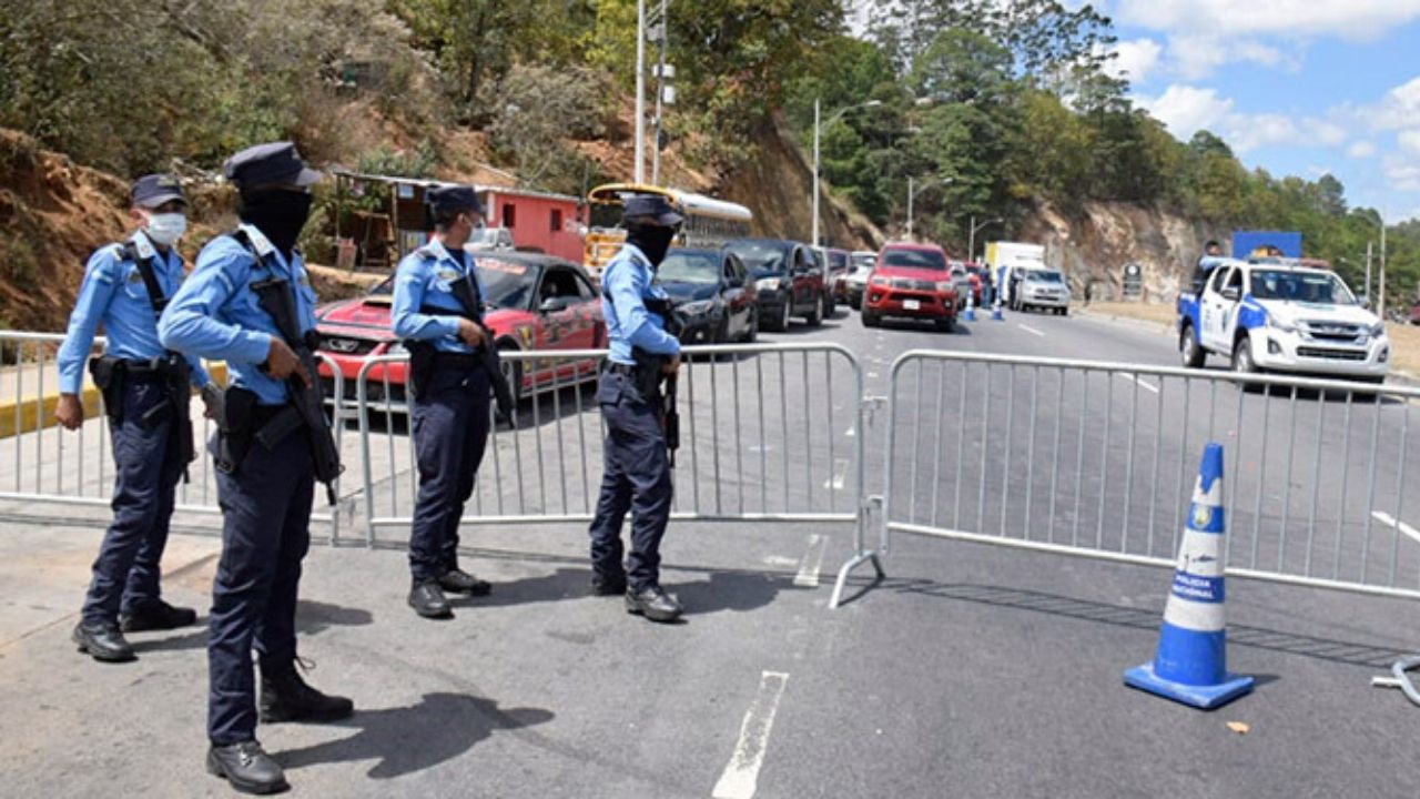 Dura multa recibirán hondureños que desacaten toque de queda absoluto
