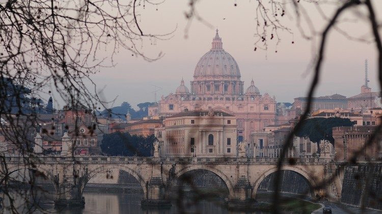 Epidemias, cuarentenas, iglesias vacías: precedentes históricos