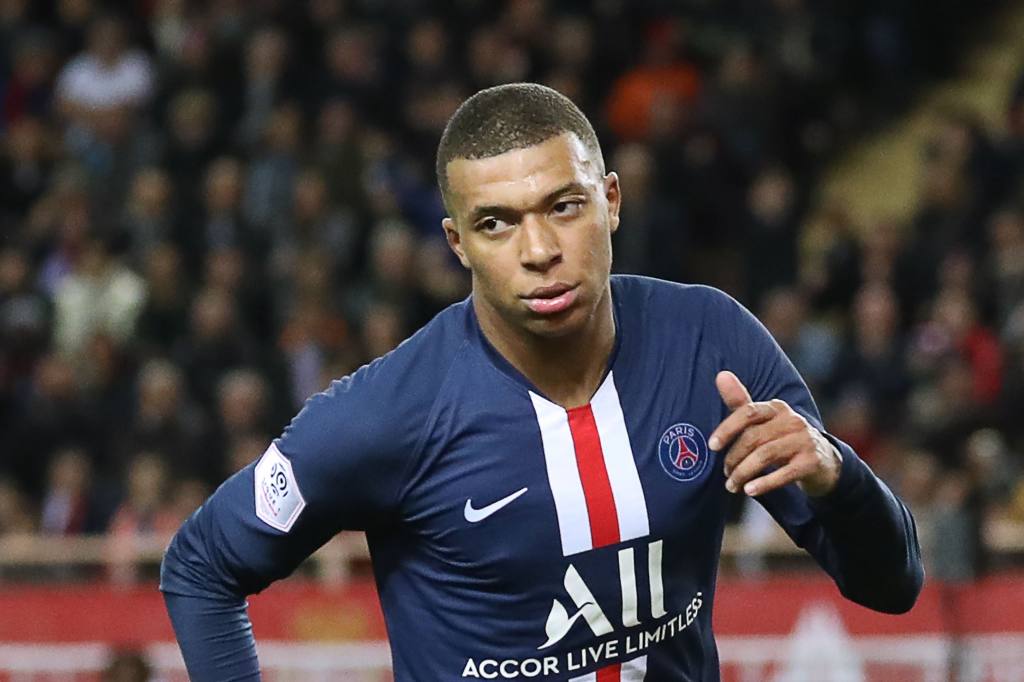 PSG no logra convencer a Mbappé