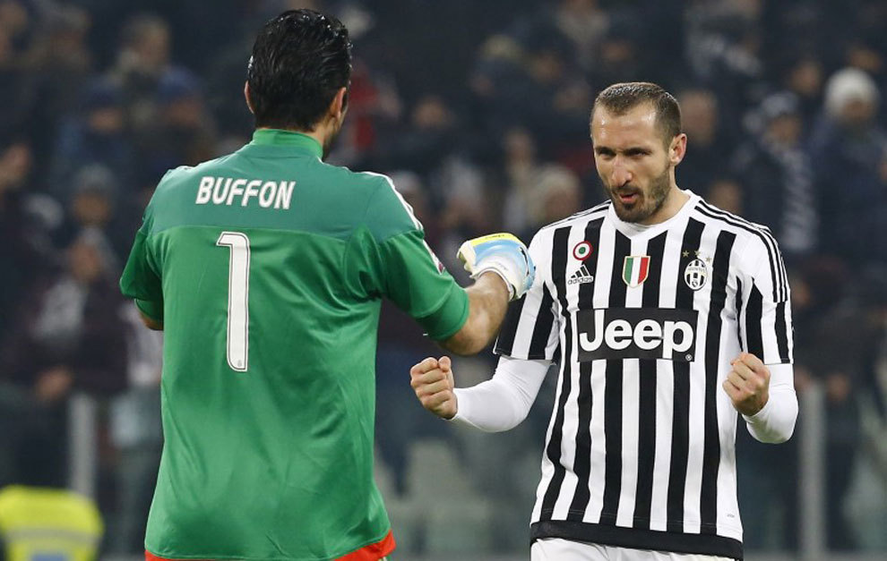 Imagen de Buffon y Chiellini, renovarían