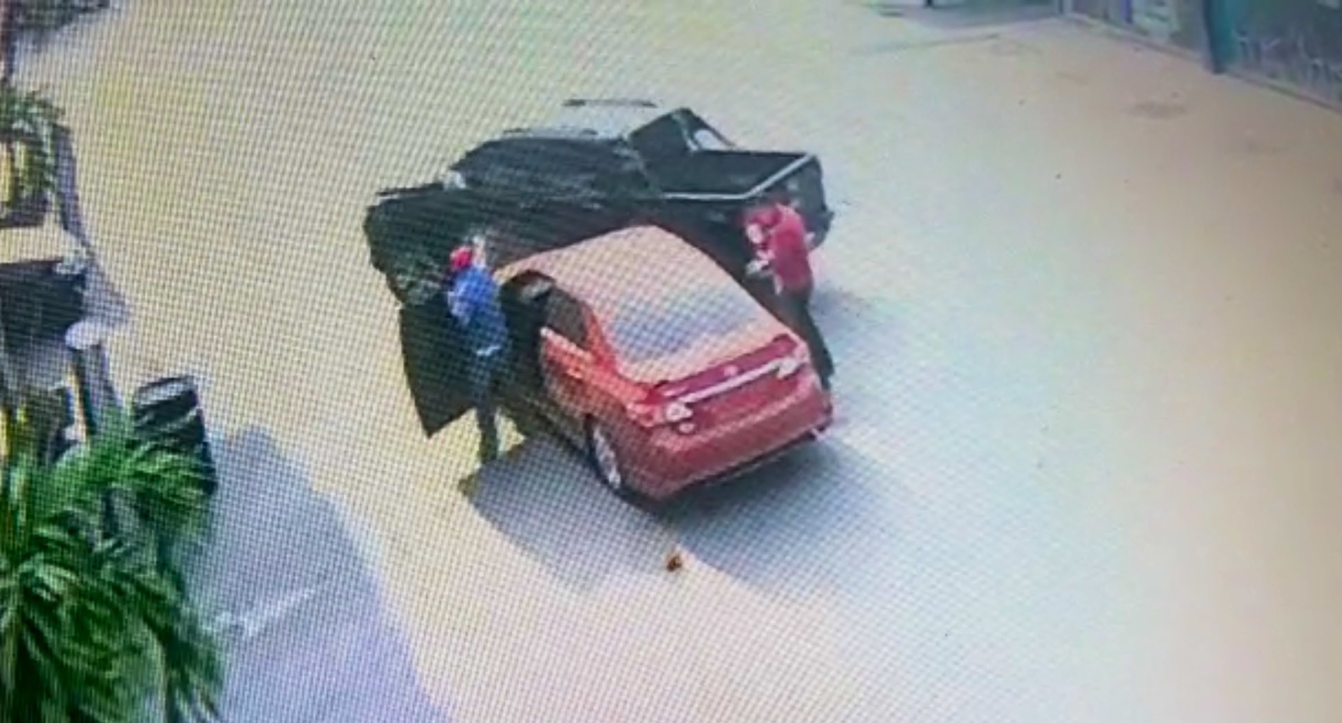 Cámaras de seguridad captan a sicarios que asesinaron a un arquitecto cubano en San Pedro Sula