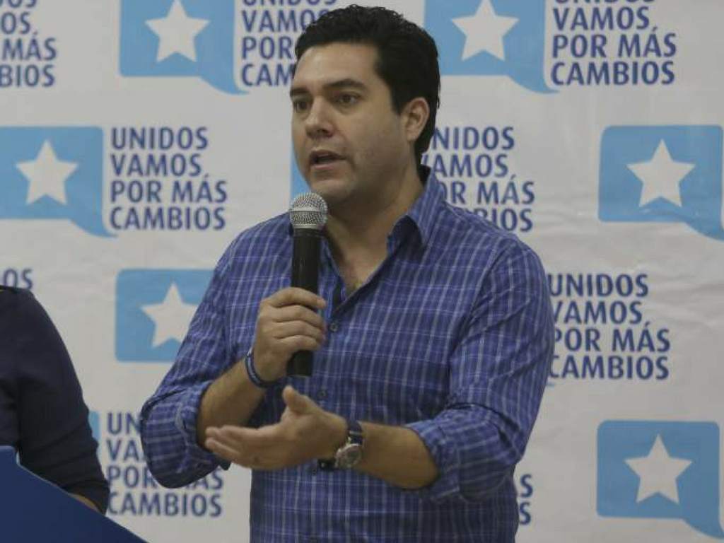 Diputado Juan Diego Zelaya resulta positivo al covid-19