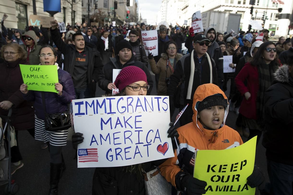 Por culpa del covid-19 inmigrantes con visa de trabajo podrían ser deportados