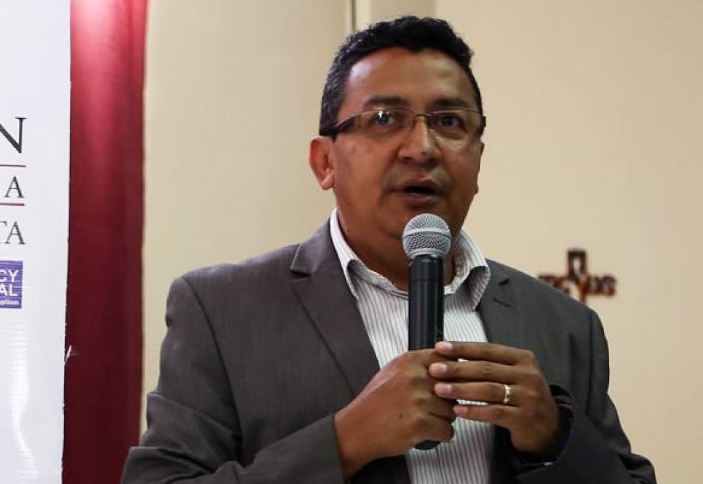 ¿Dónde están los corruptos que han amasado fortunas con recursos públicos?: Carlos Hernández